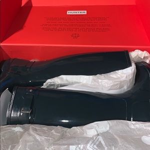 hunter boots! never worn!